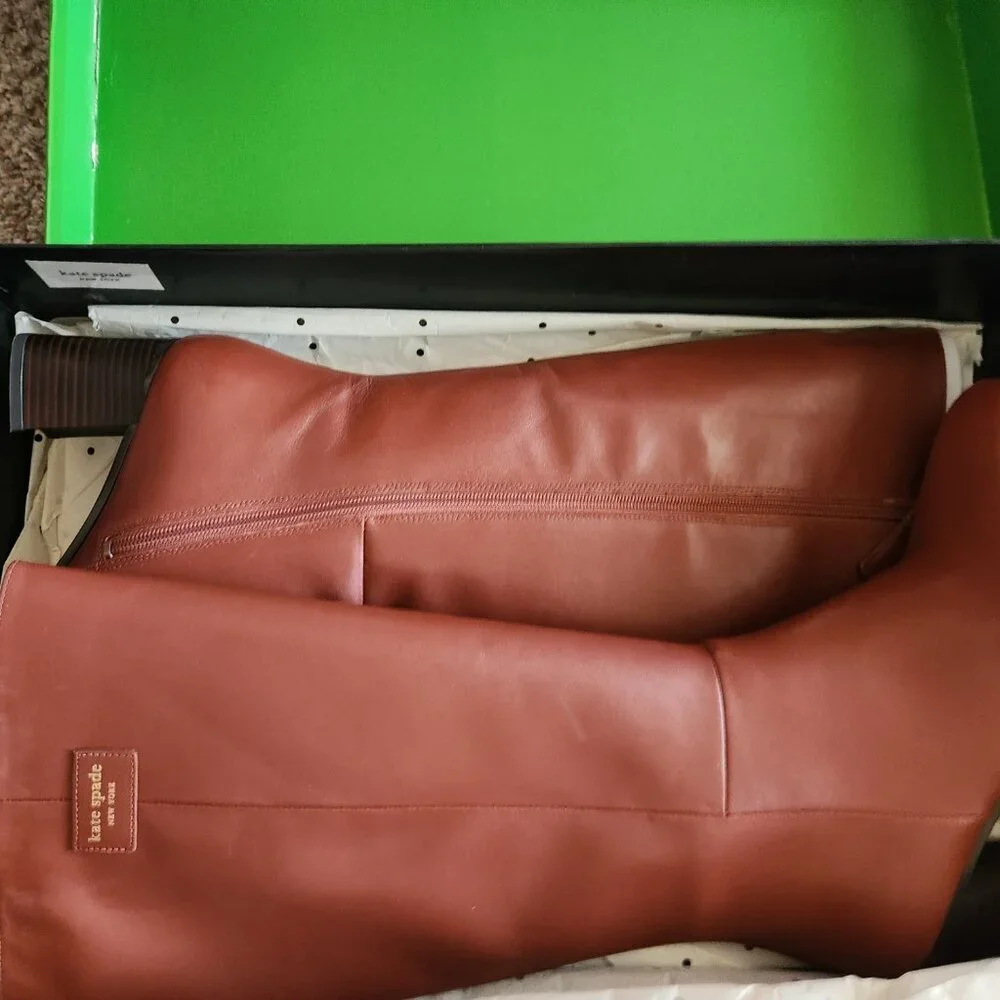 Kate Spade New York Aimee boots. Deep Umber. NIB. Size 9
